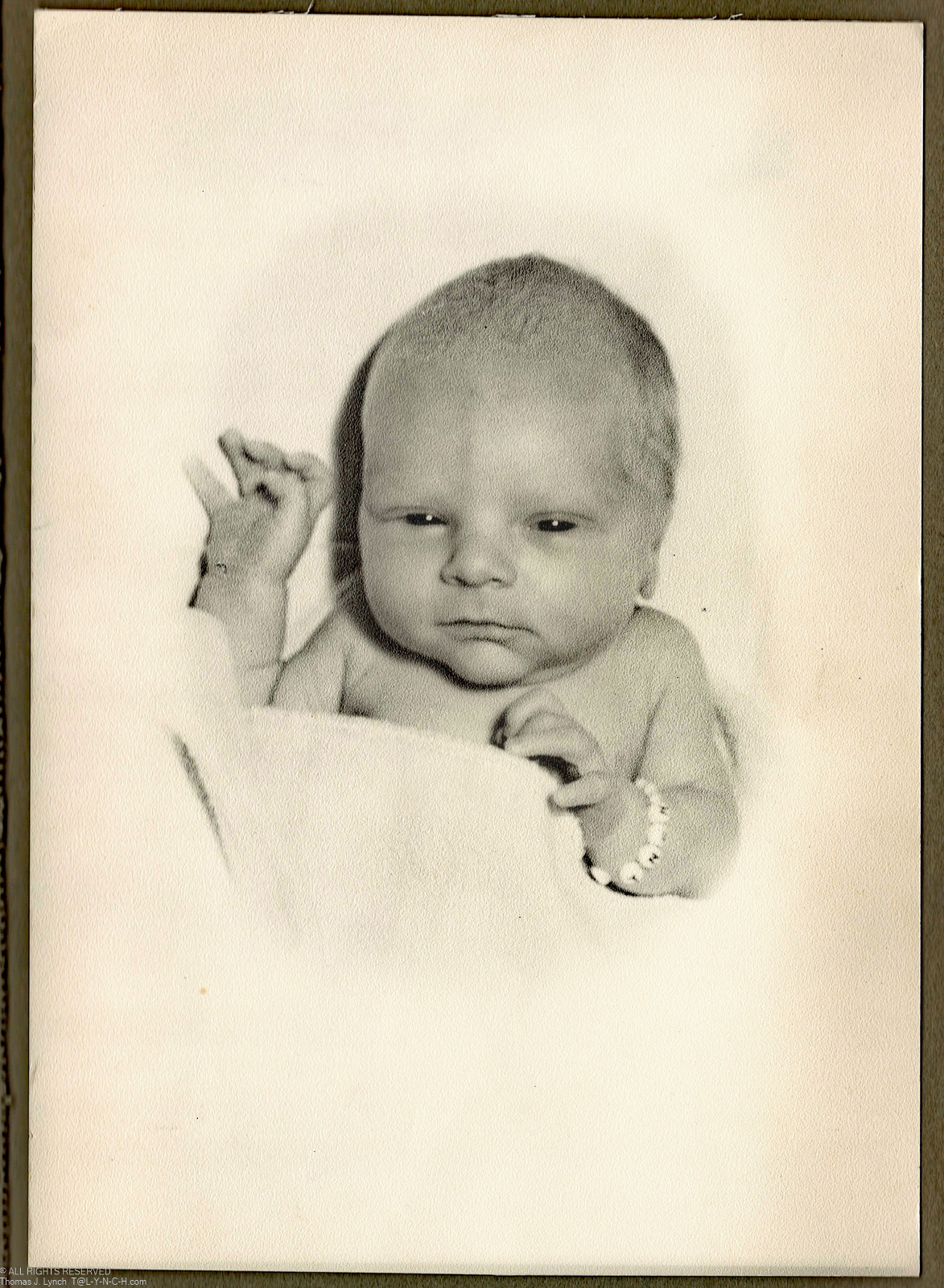 Thomas John Lynch August 16 1959.jpg  ~~  Look at that little cutie??  A spinless chicken per Granny.