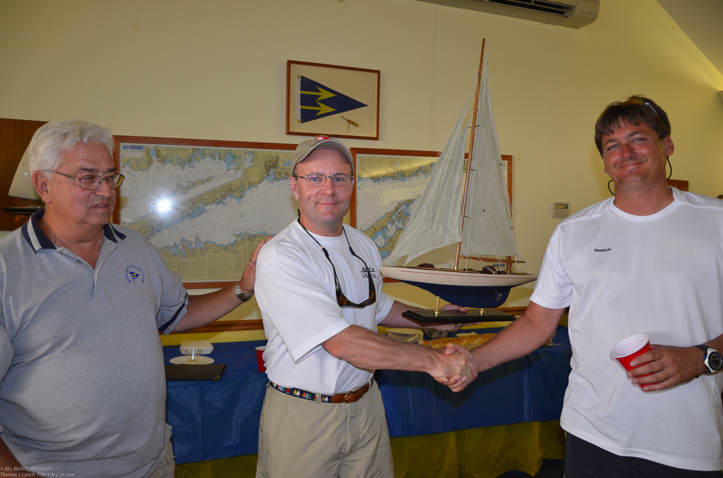 Team Akula takes First Gun and wins the Division in the SYC Harbor Cup 2011 and the Roger Shope Trophy  ~~  