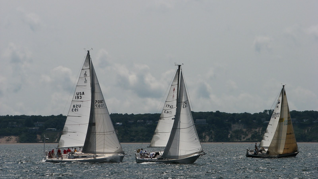 Akula is sail 1743  ~~  