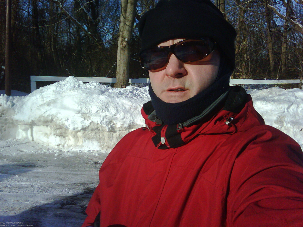 Brrr   ~~  out for some exercise....but its 8 degrees
