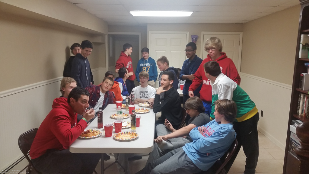 Quinn is the tennis team captain -   ~~  had 21 hungry mouths to feed.  Gret made 80!!!!  servings of pasta.   They killed it!