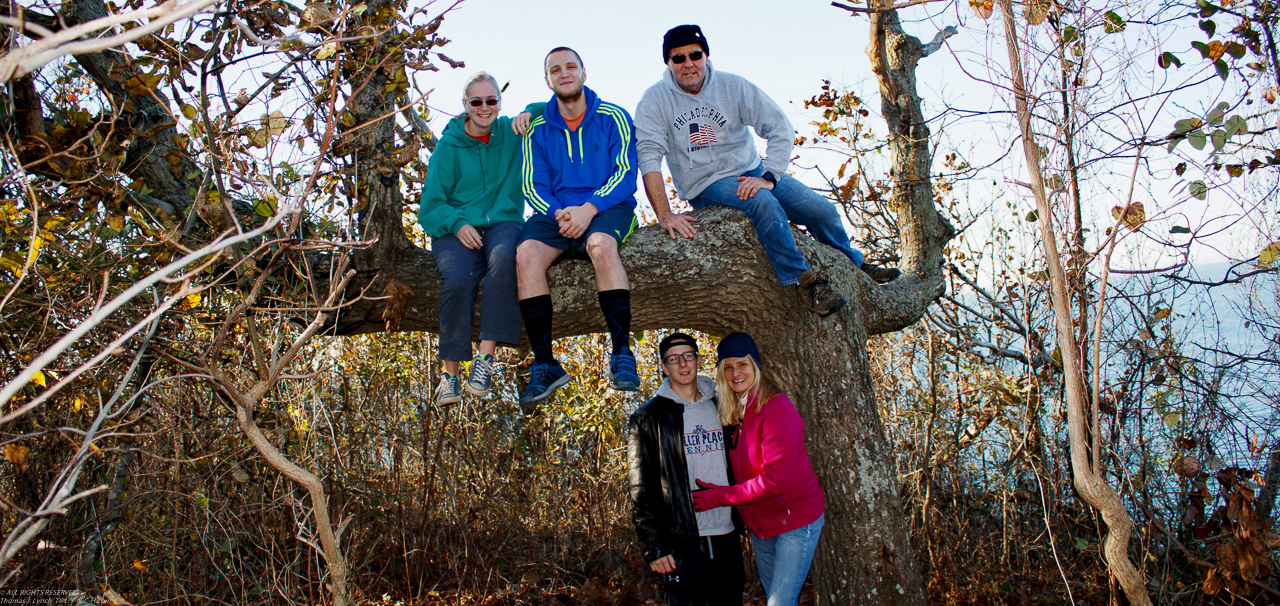 Thanksgiving Black Friday Hike in Cordwood Landing Park 2017  ~~  Maybe a cover page shot for Christmas - the Family 2017